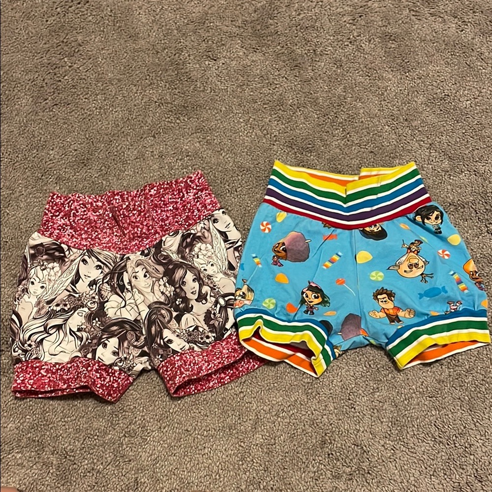 Colorful Cartoon Print Shorts Set